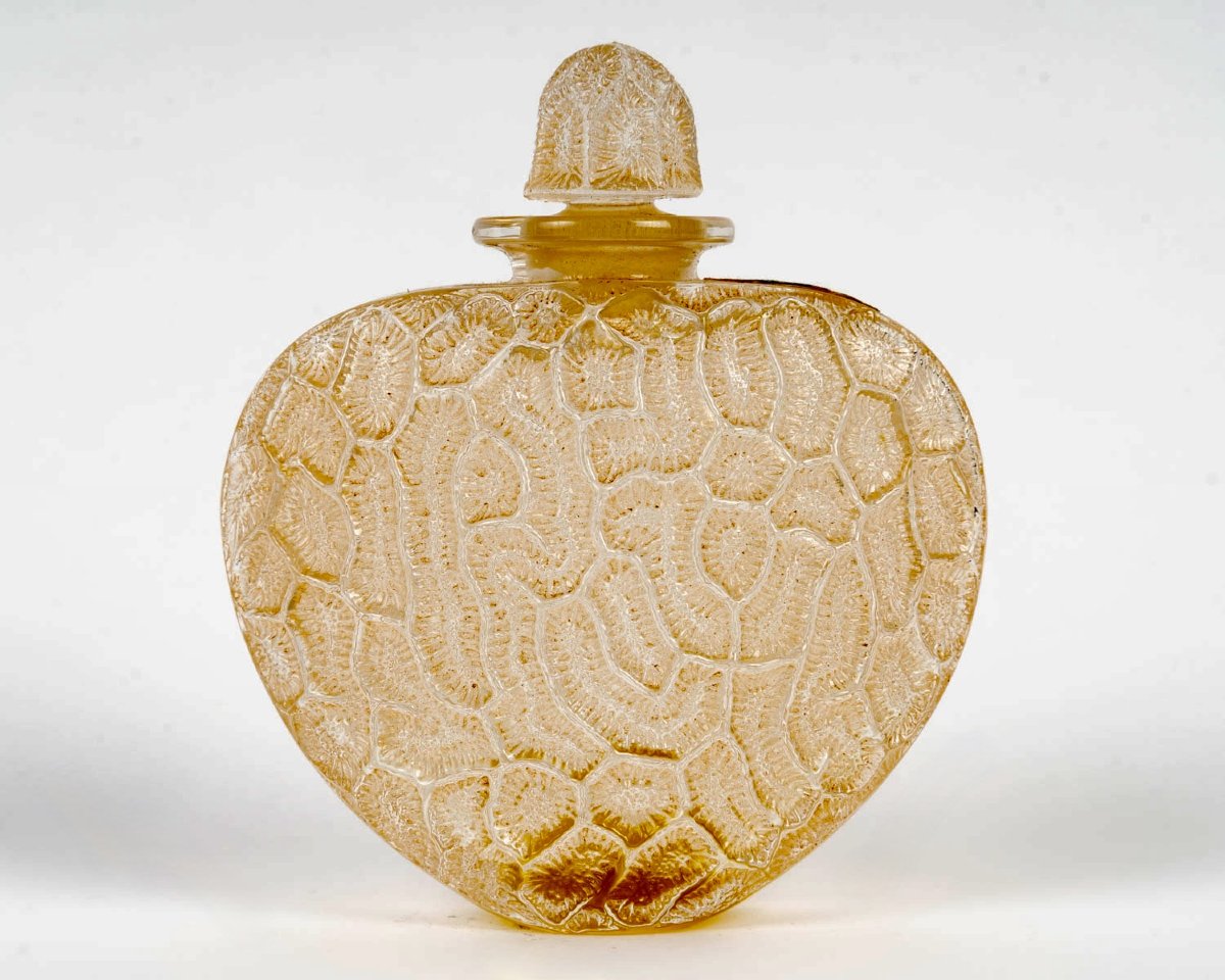 1921 René Lalique - Flacon Grigri Verre Blanc Patiné Sépia pour Volnay