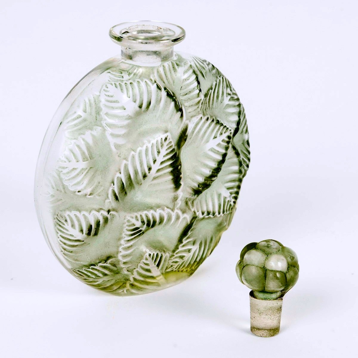 1927 René Lalique - Flacon Clamart Verre Blanc Patiné Vert-photo-3