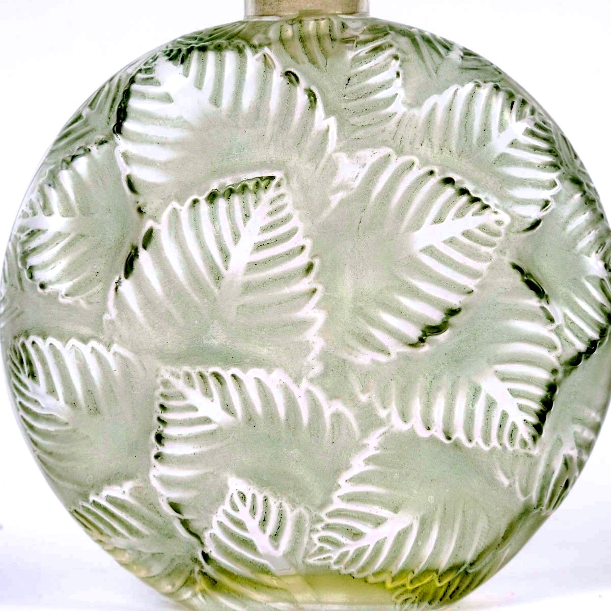 1927 René Lalique - Flacon Clamart Verre Blanc Patiné Vert-photo-4