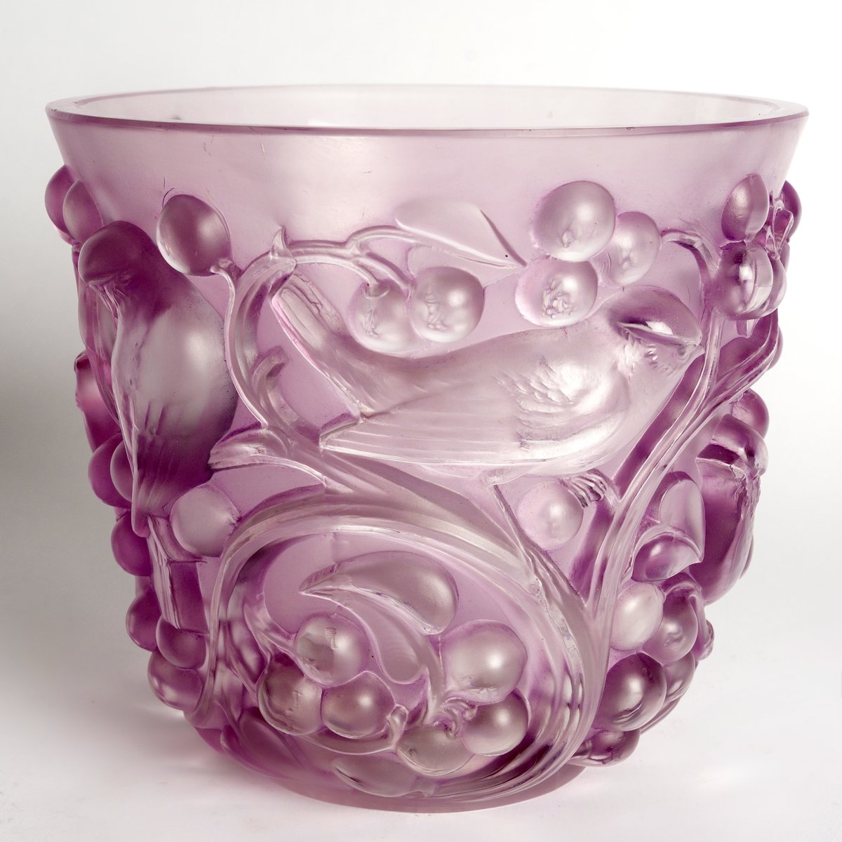 1927 René Lalique - Vase Avallon Verre Blanc Patiné Rose-photo-3