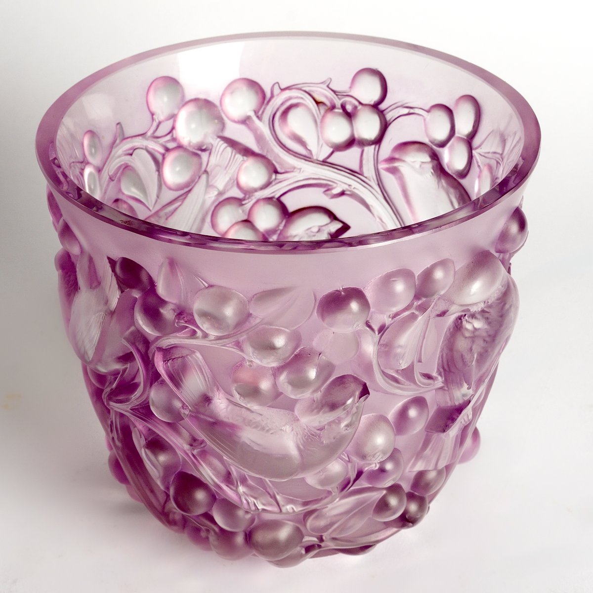 1927 René Lalique - Vase Avallon Verre Blanc Patiné Rose-photo-1