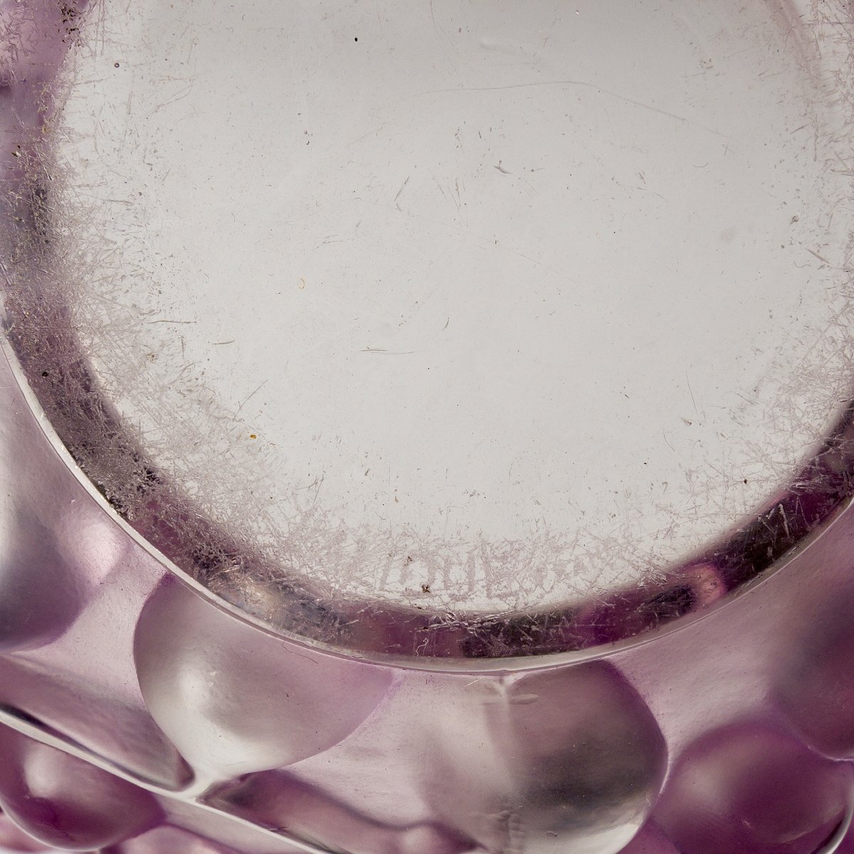 1927 René Lalique - Vase Avallon Verre Blanc Patiné Rose-photo-3
