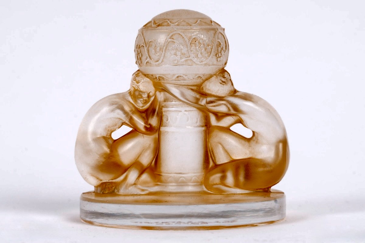 1924 René Lalique - 6 Menu Holders Two Figurines Glass With Sepia Patina-photo-4