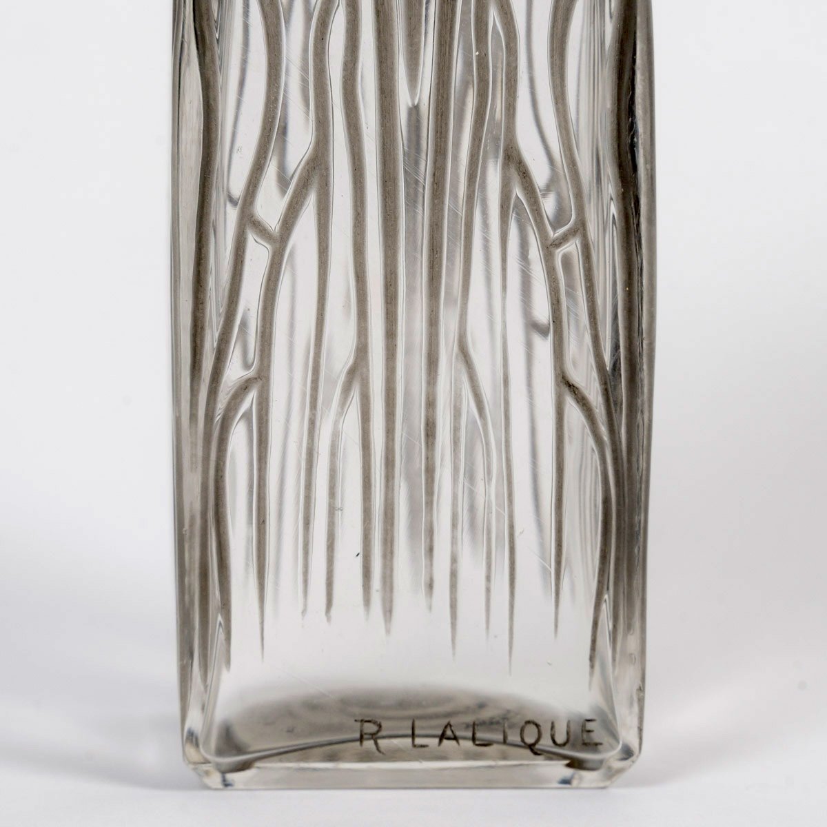 1910 René Lalique - Flacon Quatre Cigales Verre Blanc Patiné Gris-photo-3