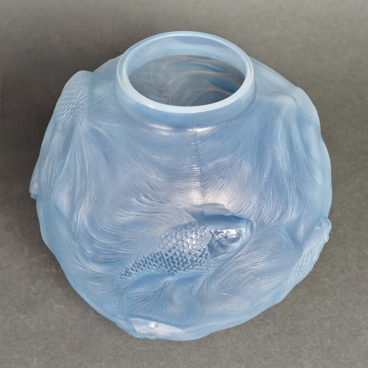 1924 René Lalique - Vase Formose Opalescent Glass With Blue Patina-photo-4