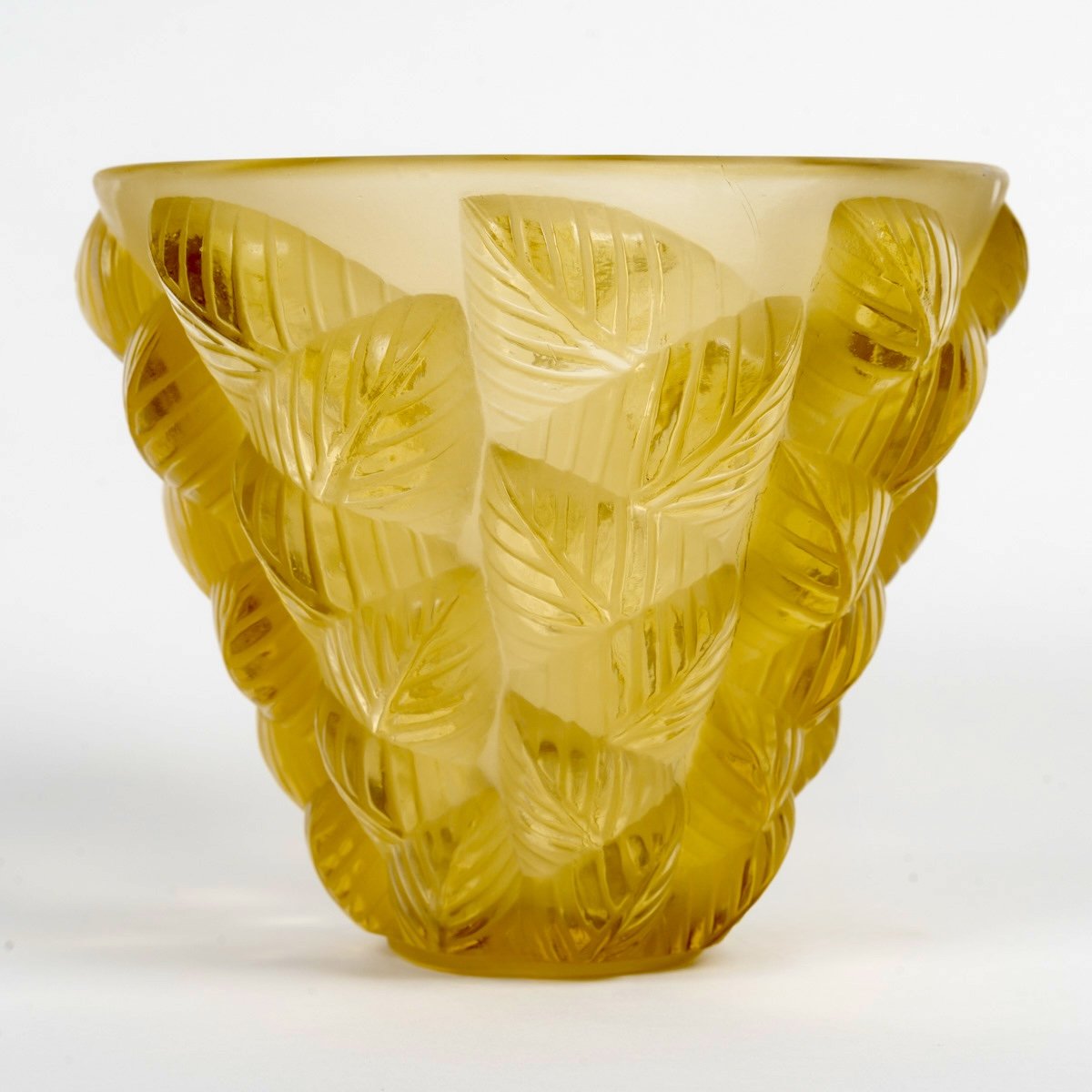 1927 René Lalique - Vase Moissac Yellow Glass-photo-2