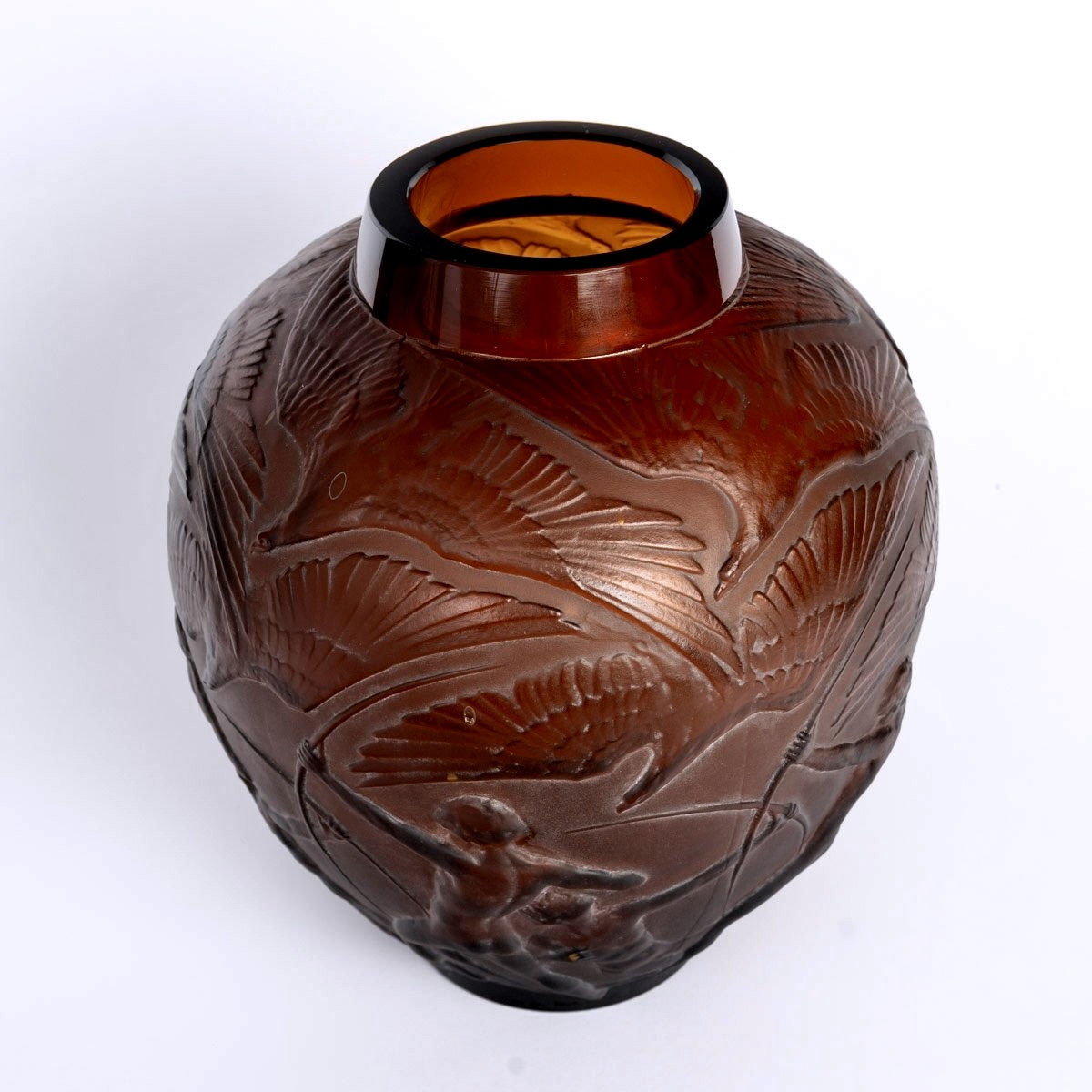 1921 René Lalique - Vase Archers Red Amber Glass With White Patina-photo-3