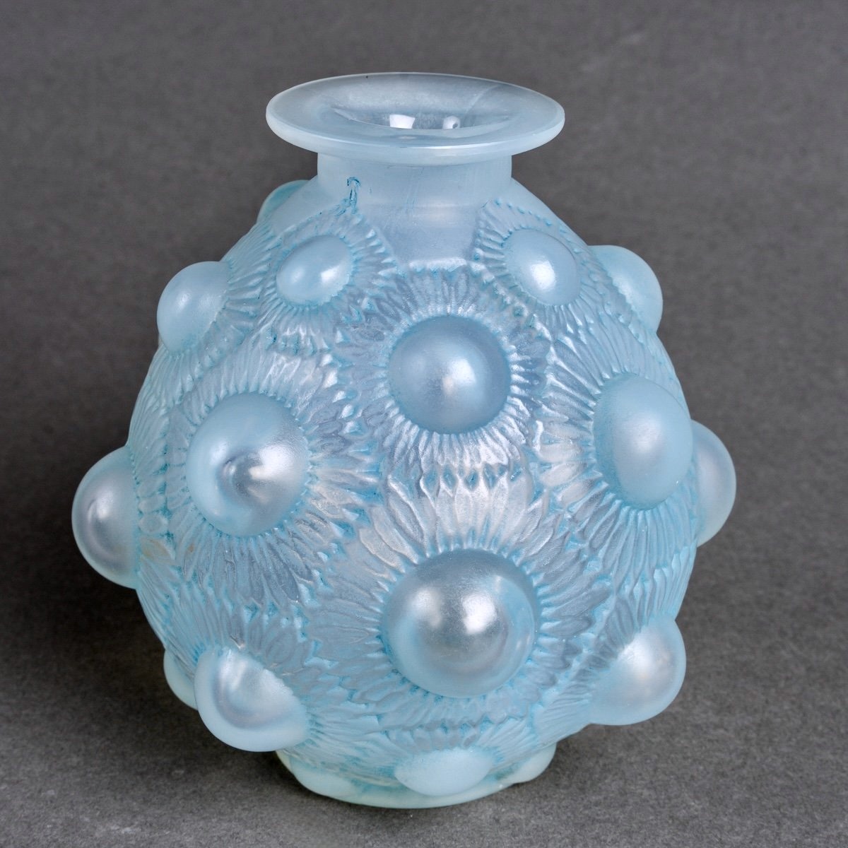 1927 René Lalique - Vase Tournesols Verre Opalescent Patiné Bleu -photo-2
