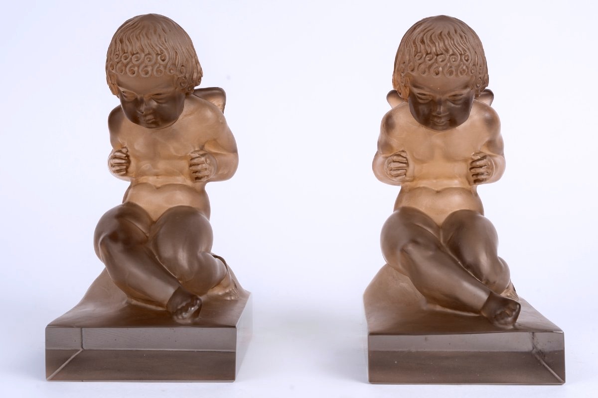 1929 René Lalique - Paire de Serre Livres Amour Verre Blanc Patiné Sépia-photo-2