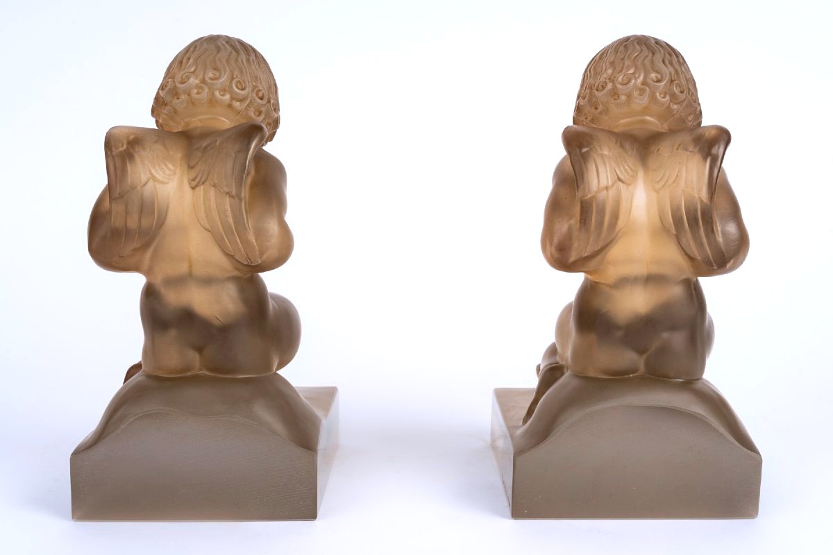 1929 René Lalique - Paire de Serre Livres Amour Verre Blanc Patiné Sépia-photo-1