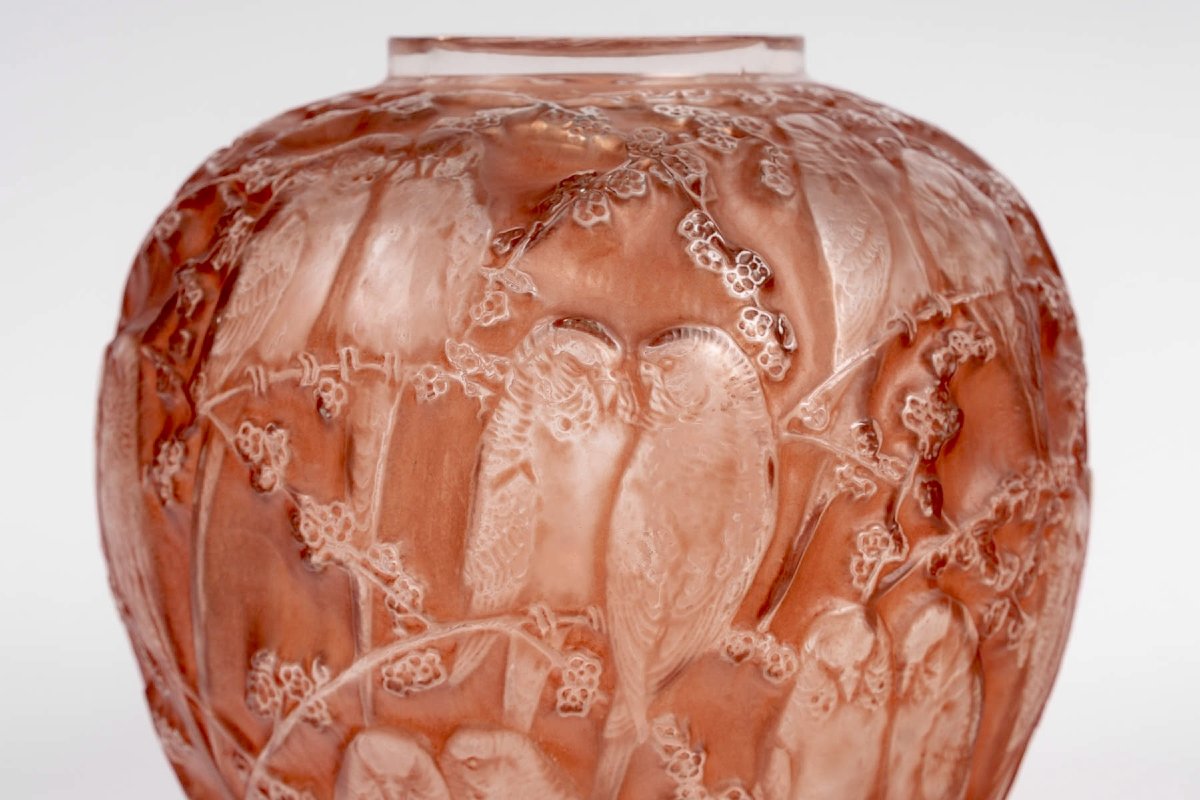 1919 René Lalique - Vase Perruches Parrots Glass With Coral Pink Patina-photo-4