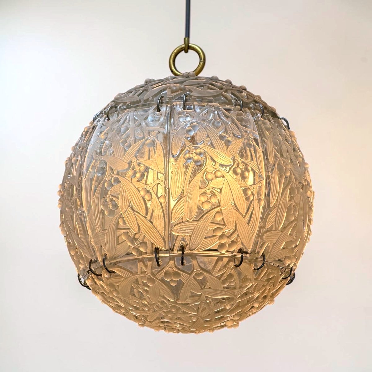 1922 René Lalique - Chadlier Light Fixture Boule Gui Mistletoe Glass
