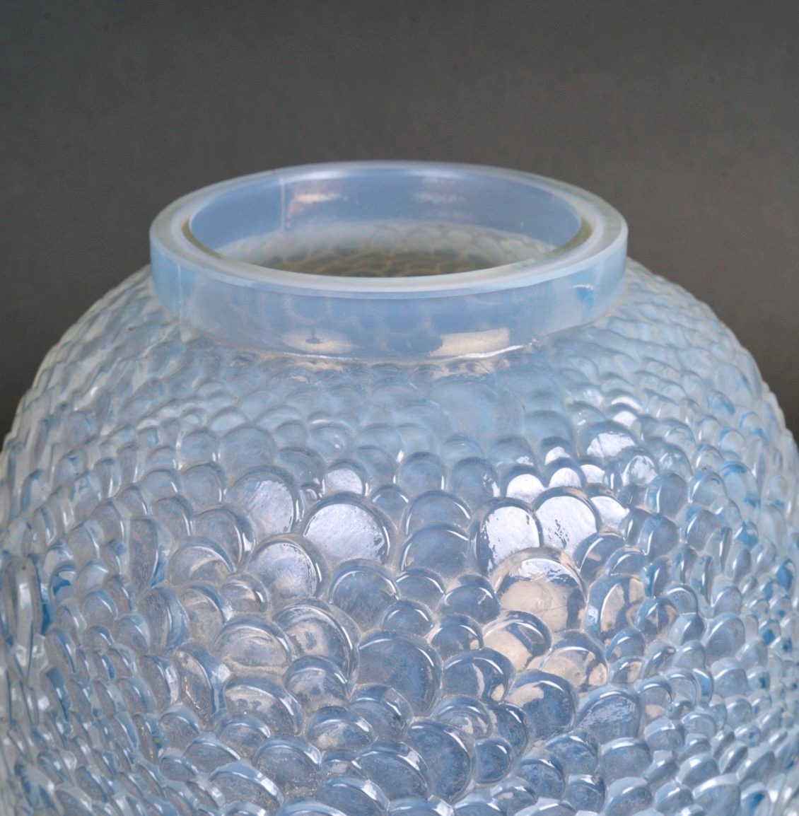1932 René Lalique - Art Déco Vase Ecailles Verre Opalescent-photo-4