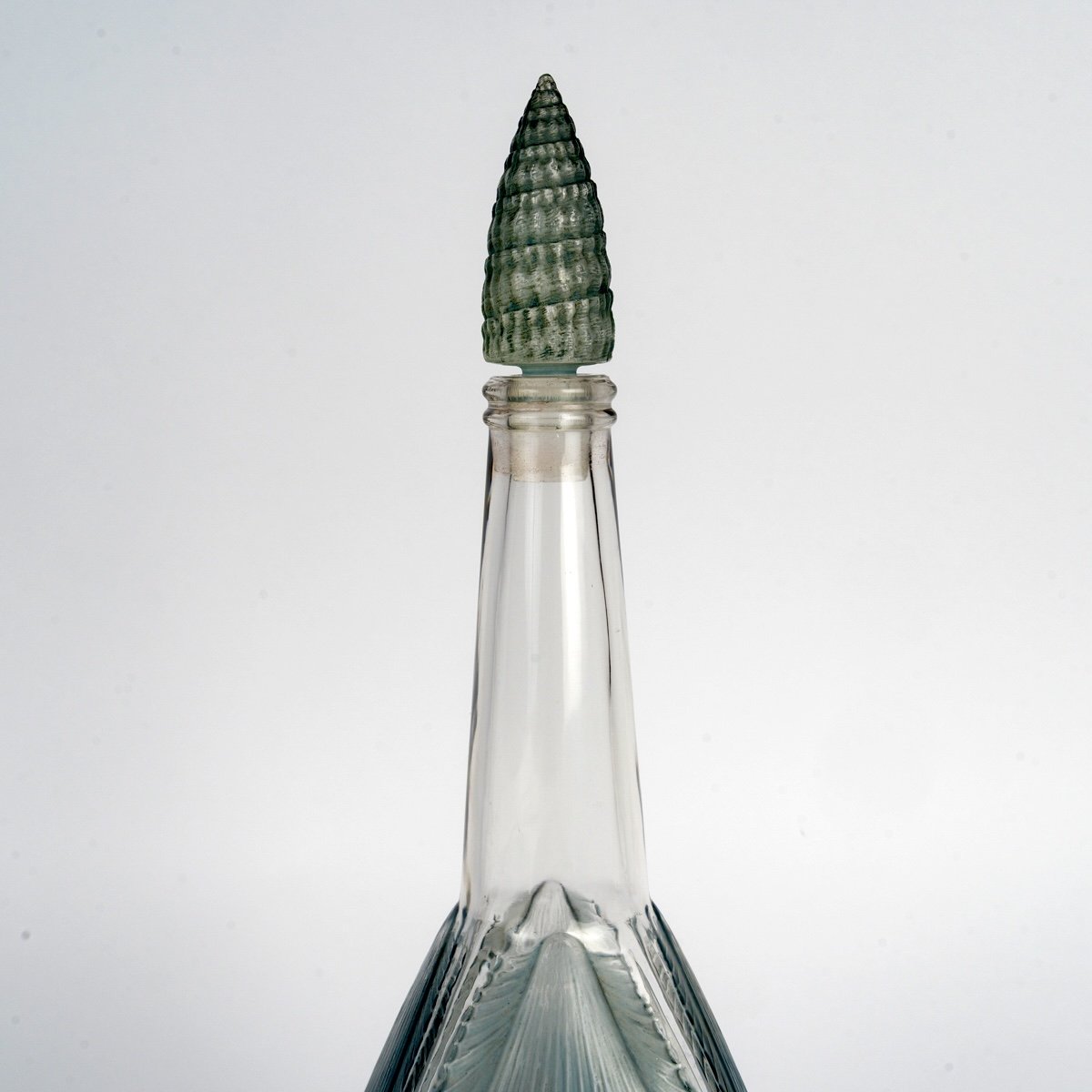 1920 René Lalique - Decanter Coquilles Shells Glass With Blue Patina-photo-1