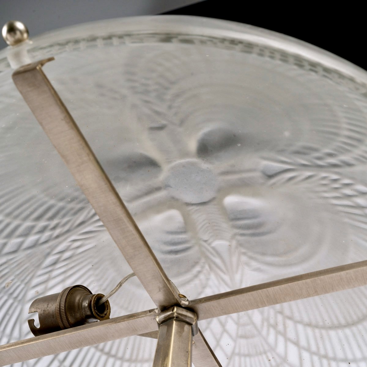 1924 René Lalique - Art Deco Lamp Coquilles Shell Glass And Bronze-photo-1