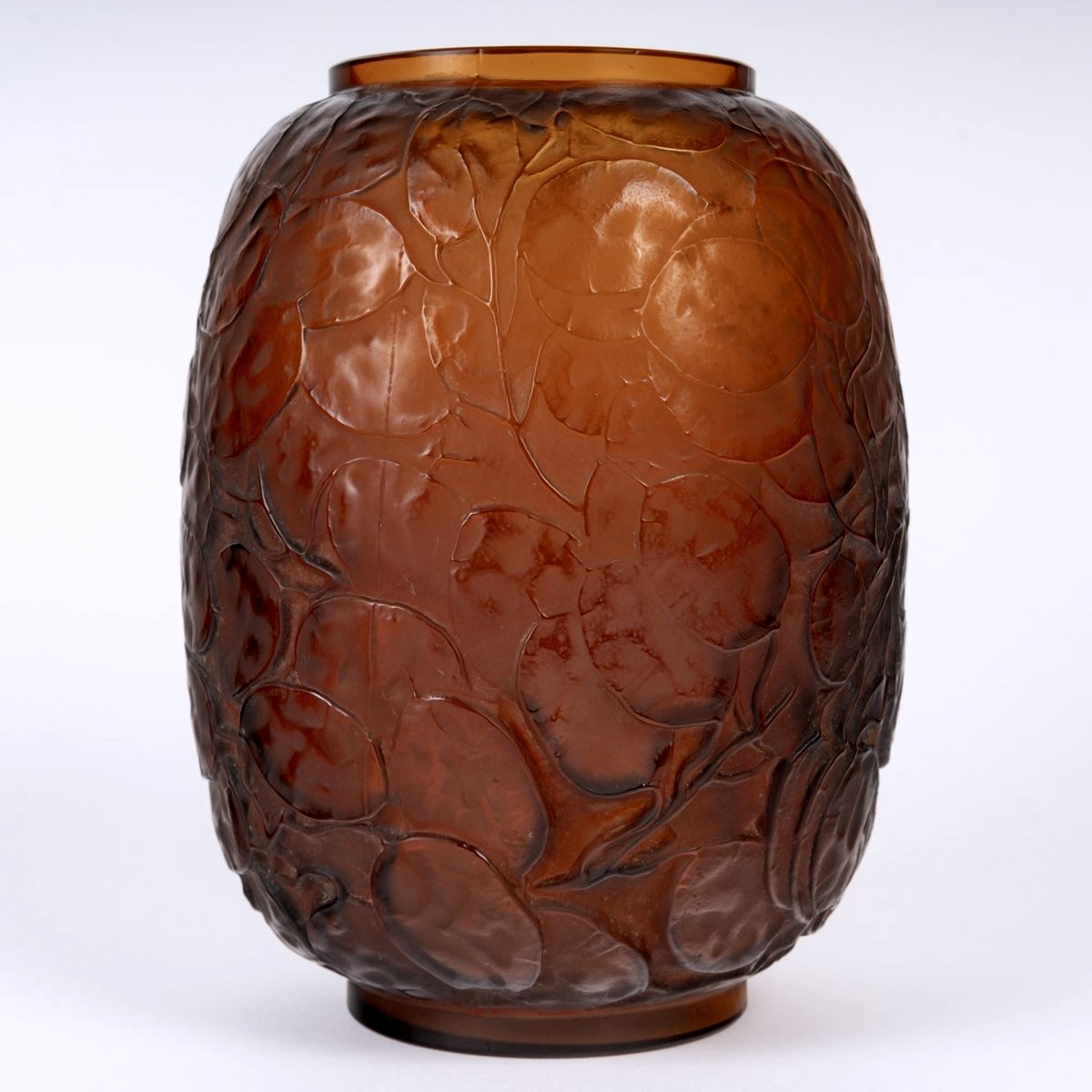 1914 René Lalique - Vase Monnaie Du Pape Verre Ambre