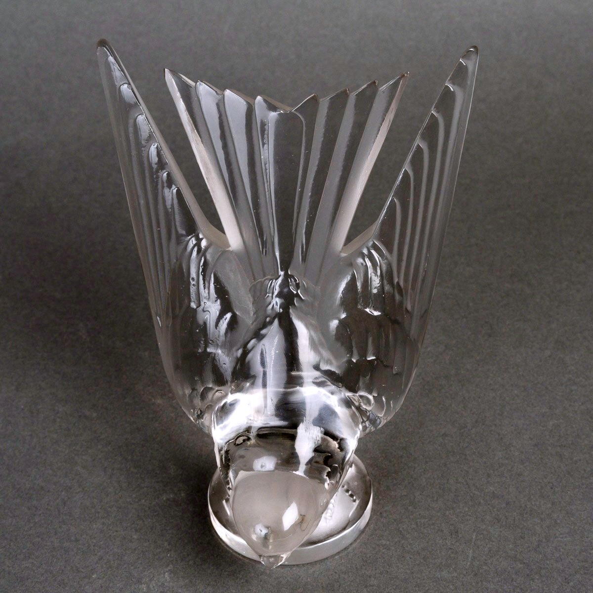 1928 René Lalique - Car Mascot Hirondelle Swallow Glass-photo-3