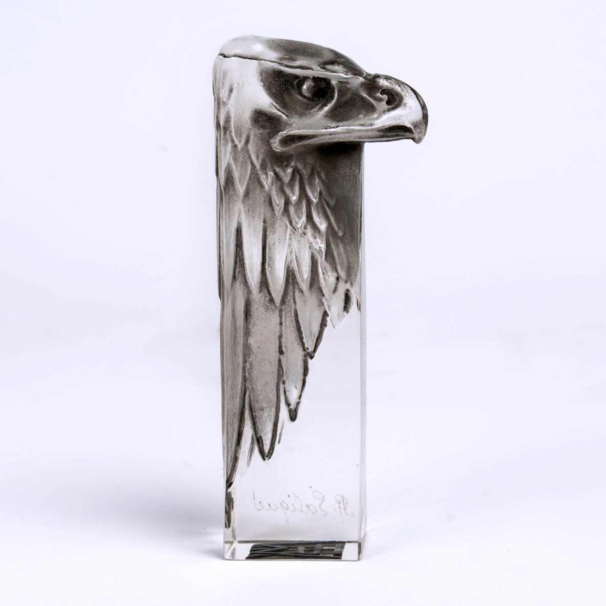 1911 René Lalique - Cachet Tête d'Aigle Verre Blanc Patiné Gris