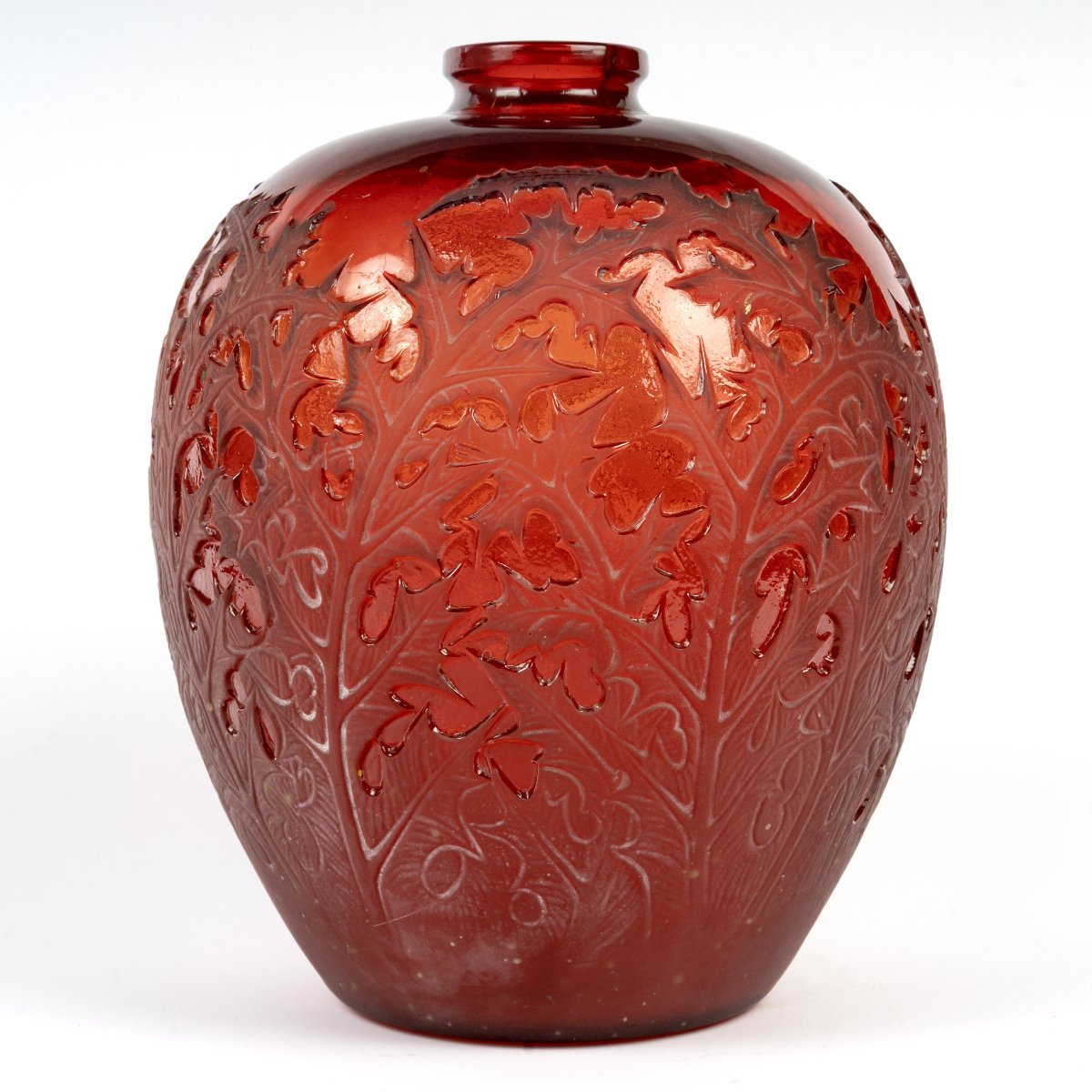 1920 René Lalique - Vase Acanthes Verre Rouge
