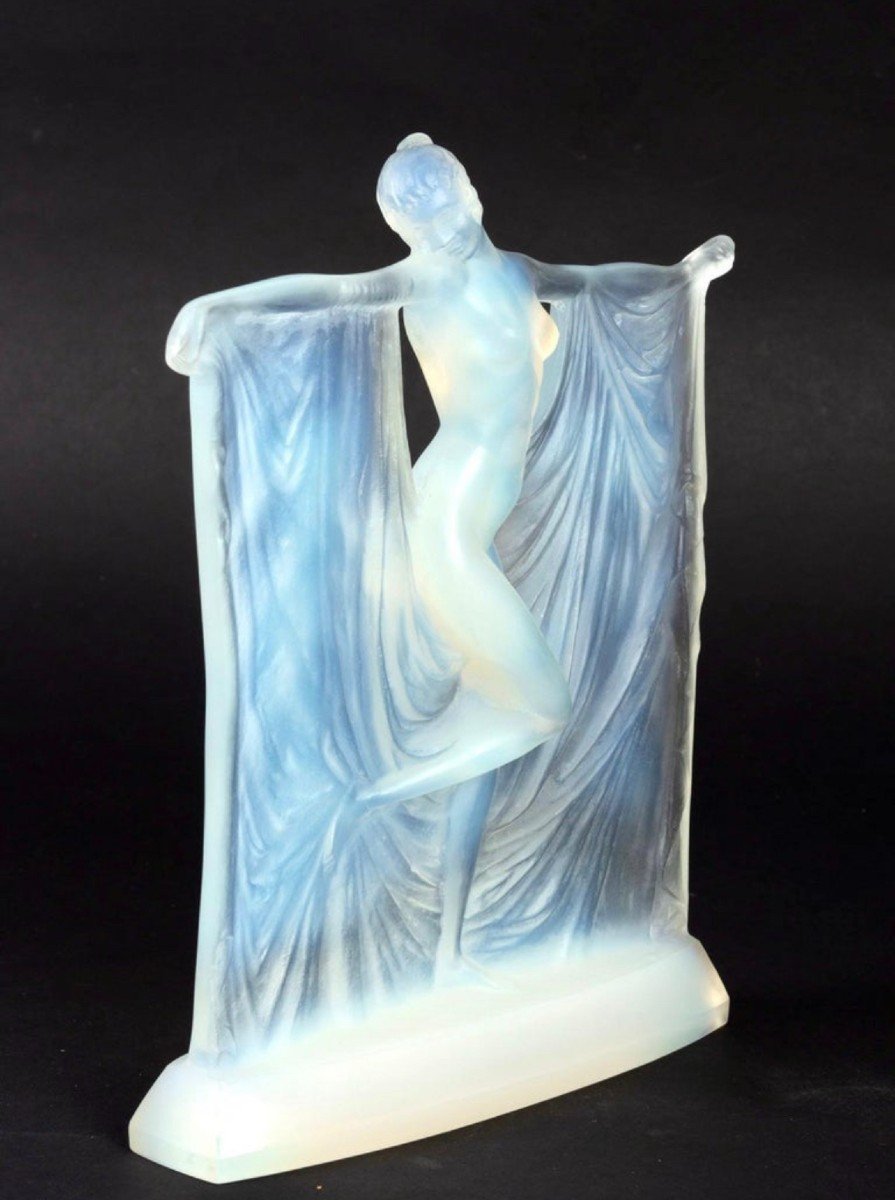 1925 René Lalique - Statuette "suzanne" Opalescent Glass-photo-3