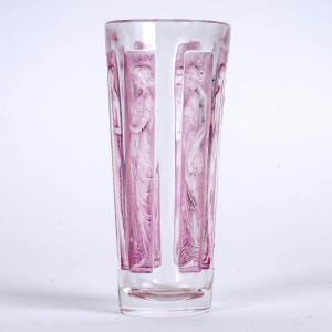 1911 René Lalique - Tumbler Glass Six Figures Glass With Pink Patina
