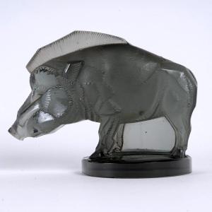 1929 René Lalique - Car Mascot Statuette Sanglier Boar Grey Topaz Glass