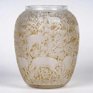 1932 René Lalique - Vase Biches Verre Blanc Patiné Sépia