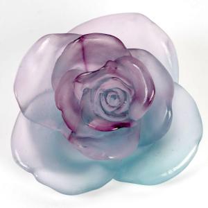 Daum France - Presse Papiers Fleur Décorative Rose Passion Cristal Dégradé Bleu et Rose
