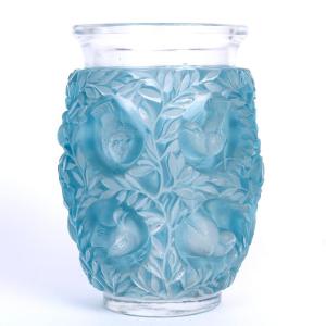 1939 René Lalique - Vase Bagatelle Glass With Blue Patina