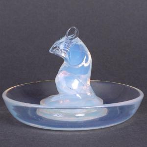 1925 René Lalique - Ashtray Pintray Souris Mouse Opalescent Glass