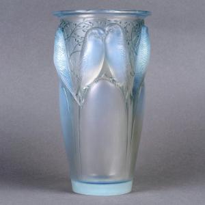 1924 René Lalique - Vase Ceylan Verre Opalescent Patiné Bleu