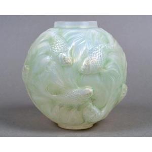 1924 René Lalique - Vase Formose Verre Opalescent Patiné Vert