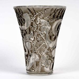 1934 René Lalique - Vase Senart Ecureuils Verre Blanc Patiné Gris