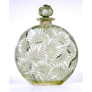 1927 René Lalique - Flacon Clamart Verre Blanc Patiné Vert