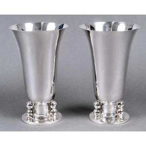 Jean Desprès - Paire de Vases Moderniste Métal Argenté Martelé