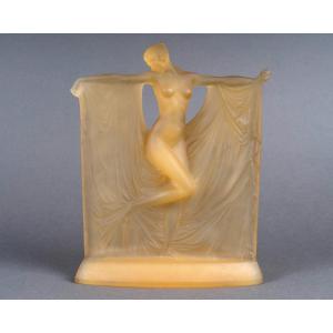 1925 René Lalique - Statuette Suzanne Verre Butterscotch