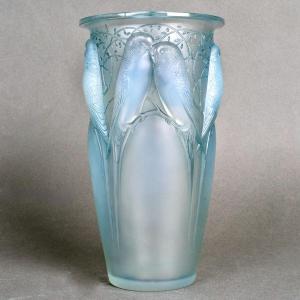 1924 René Lalique - Vase Ceylan Verre Opalescent Patiné Bleu