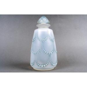 1926 René Lalique - Perfume Bottle Perles No. 1 Opalescent Glass With Blue Patina