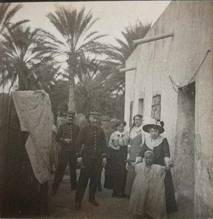 14 PLAQUES PHOTOGRAPHIQUES STEREO – BISKRA TOUGGOURT  ALGERIE SCÈNES COLONIALES  1900