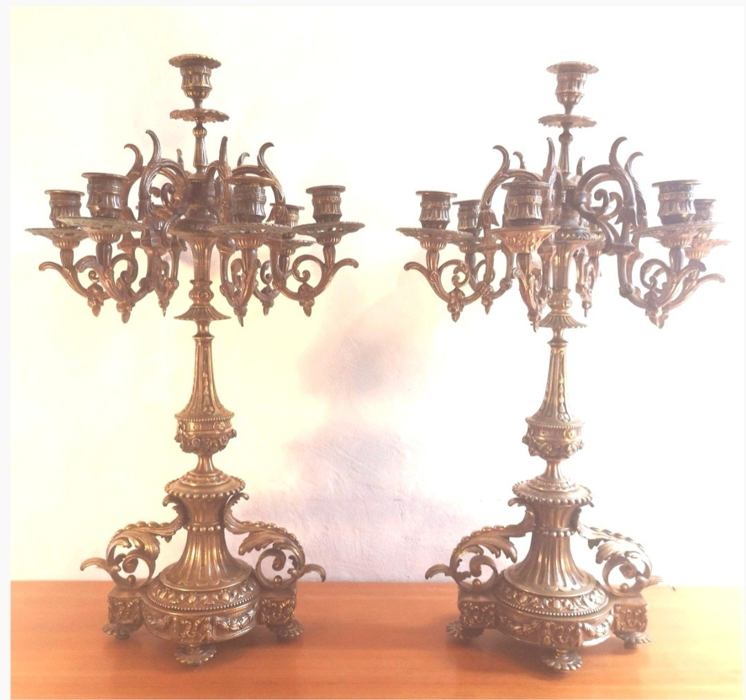 Paire de grands candélabres à 7 feux bronze doré style Louis XVI époque Napoléon III