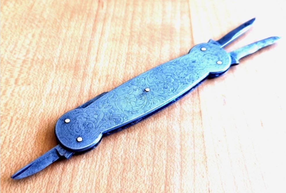 couteau XIX° ESKILTUNAKNIVAR signé de FRIDOLF WALTER 1850-1884 armes royales-photo-8