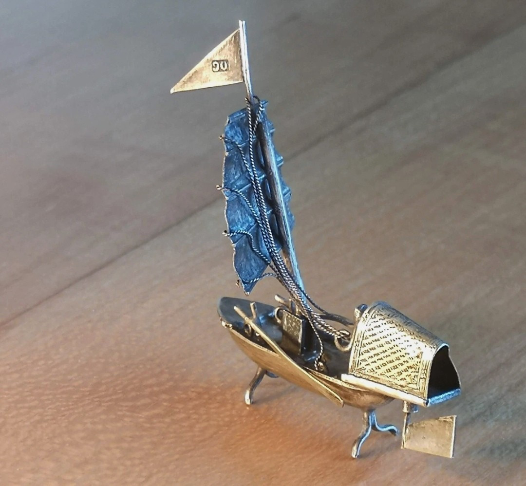 Japan, Meiji Era, Late 19th Century - Miniature Okimono Depicting A Junk-photo-4