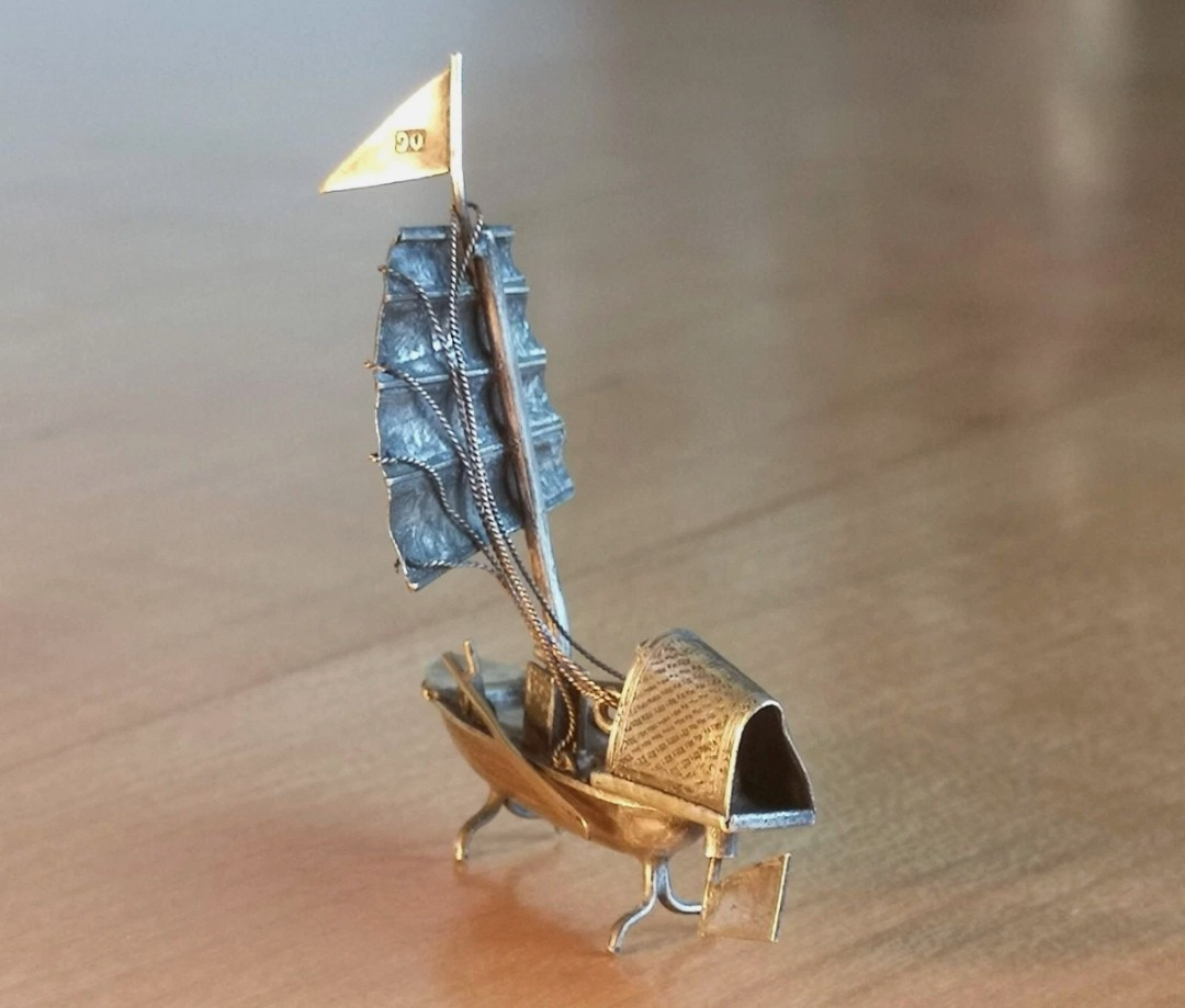 Japan, Meiji Era, Late 19th Century - Miniature Okimono Depicting A Junk-photo-2