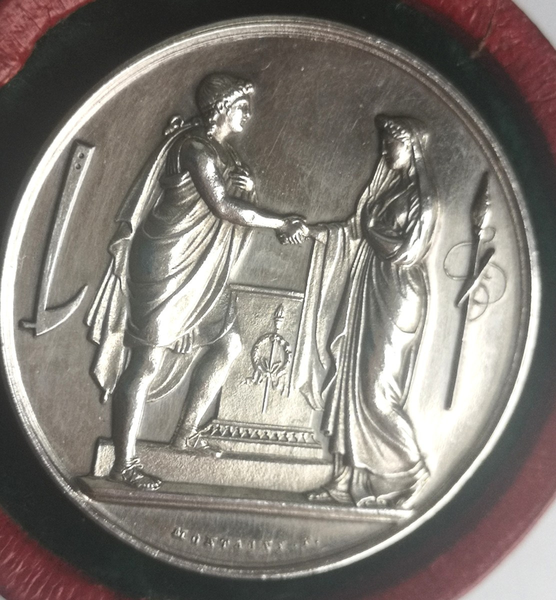 Silver Wedding Medal Engraved With An Antique-style Couple By F. Montagny, Dated 1890-photo-2