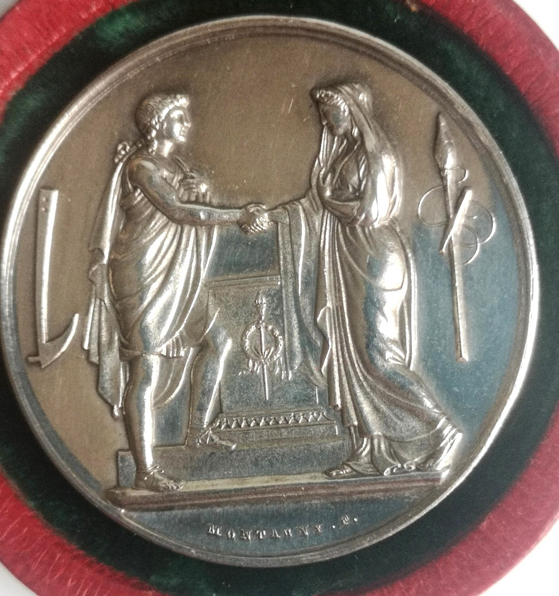 Silver Wedding Medal Engraved With An Antique-style Couple By F. Montagny, Dated 1890-photo-7