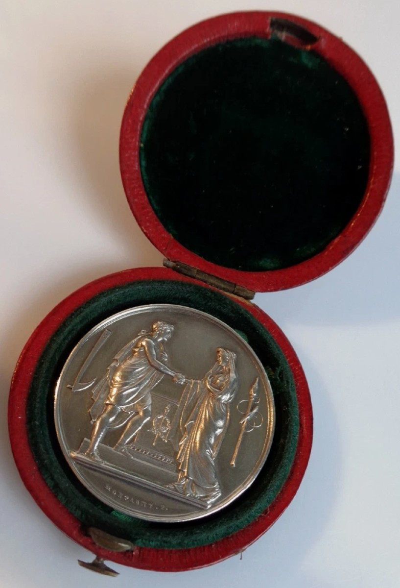 Silver Wedding Medal Engraved With An Antique-style Couple By F. Montagny, Dated 1890