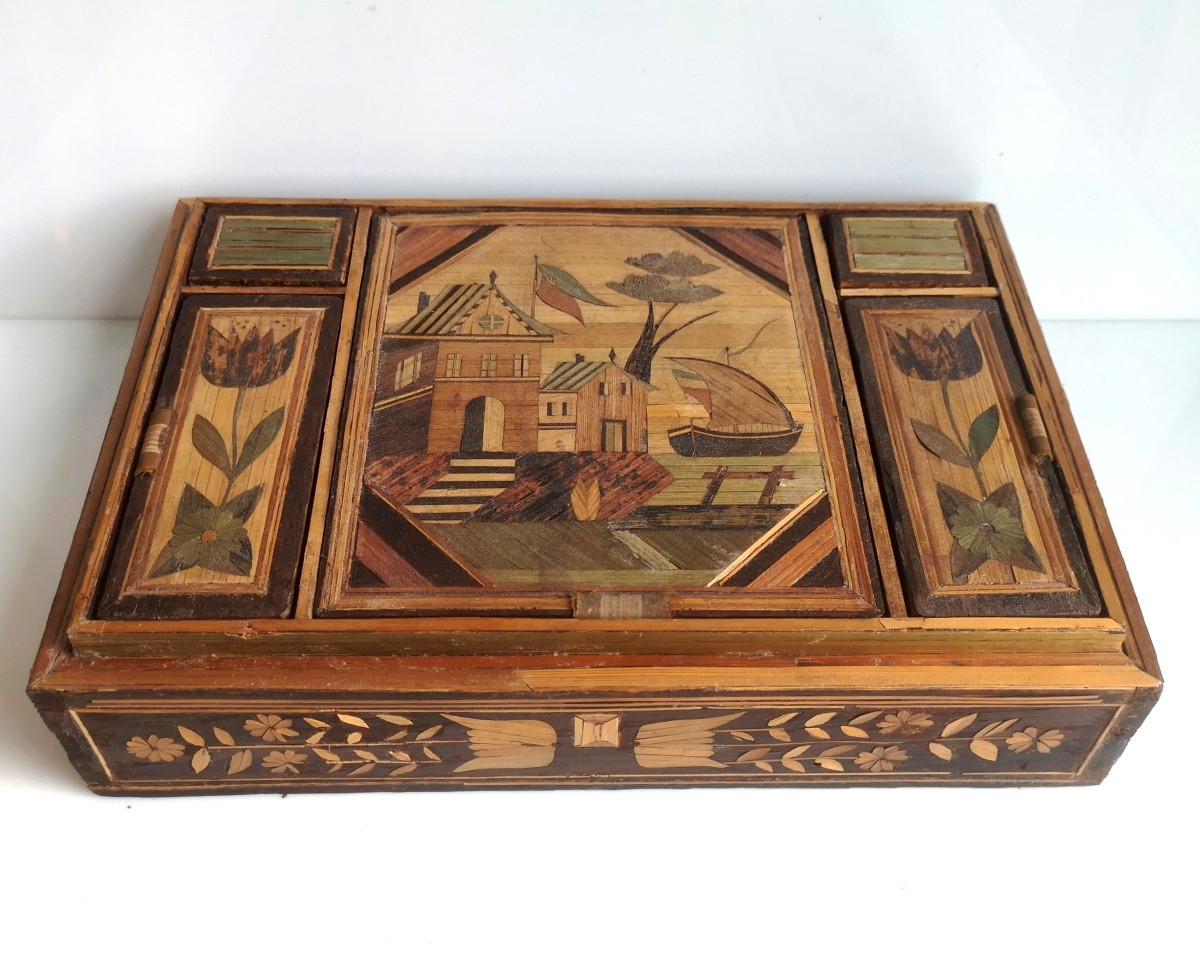 Straw Marquetry Sewing Box, Maritime Scene, 18th Century, Decoration On All Sides, Without Lid
