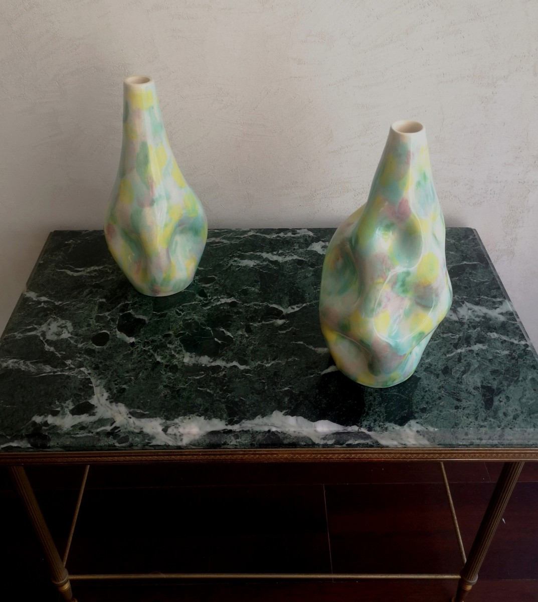 Fausse paire de vases bouteilles en céramique émaillée – Travail anonyme du XXe siècle-photo-2