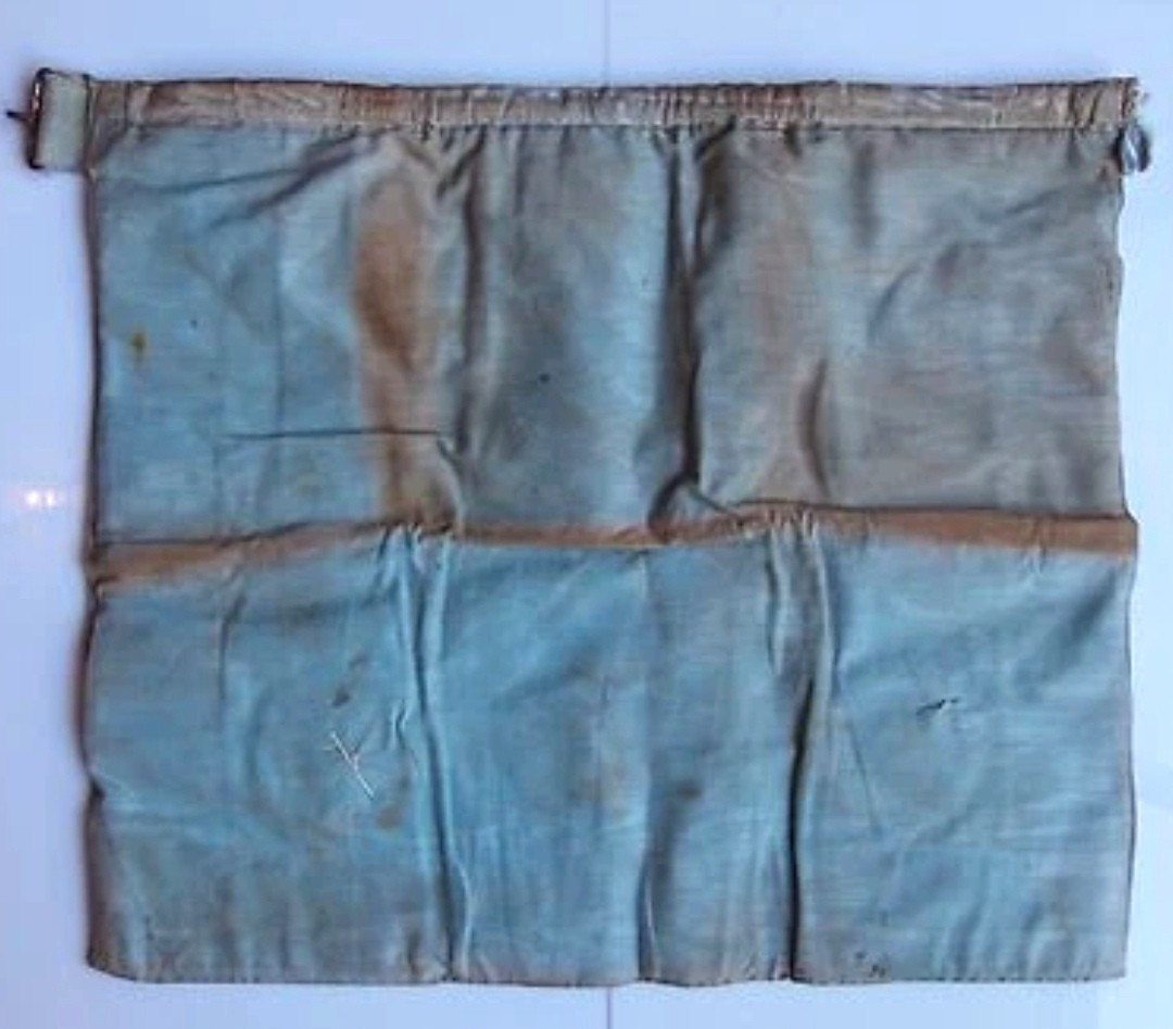 English Freemason's Apron And Satchel – Lodge Of True Friendship No. 160 – London-photo-2