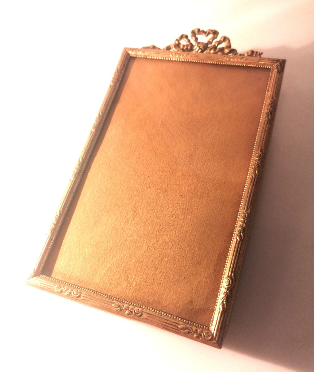 Louis XVI Style Photo Frame With Ribboned Crown - Gilt Brass - Late 19th Century-photo-2